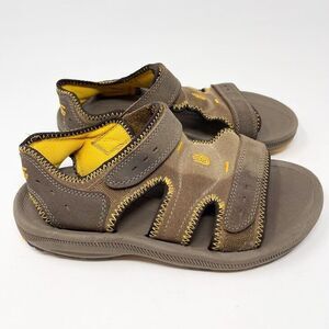 Teva Hiking Sandals Kids Fisherman Adjustable Snap Open Toe Outdoor Brown Size 4